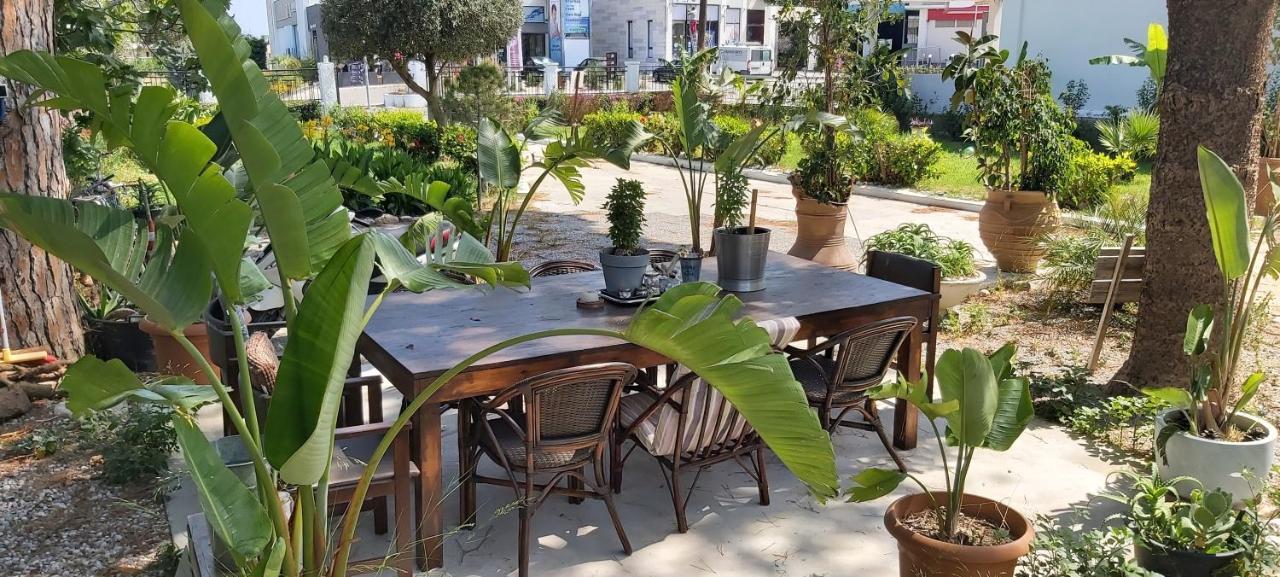 קרמסטי Azalea Garden Apartment With Mountain View מראה חיצוני תמונה