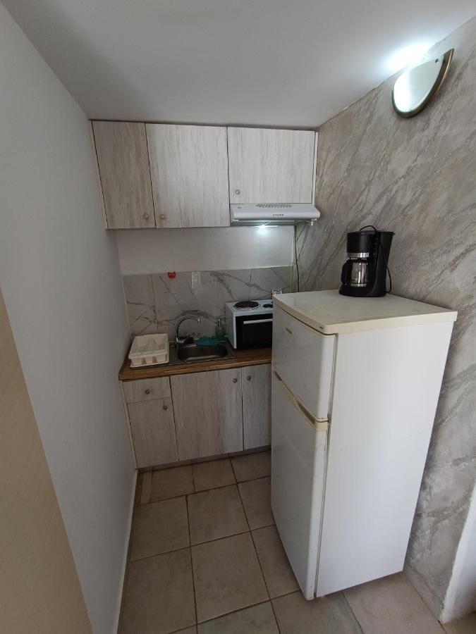 קרמסטי Azalea Garden Apartment With Mountain View מראה חיצוני תמונה